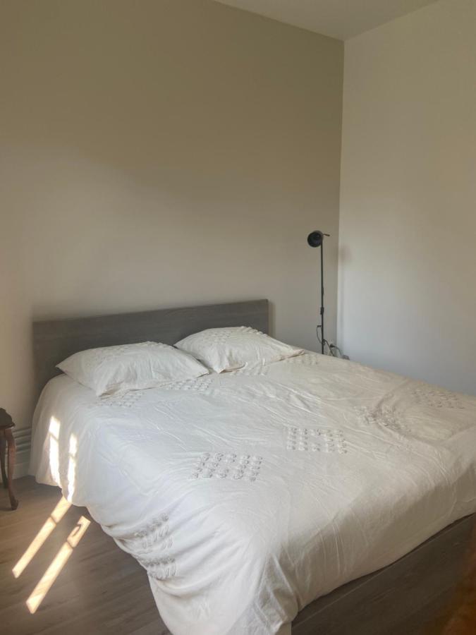Le Billeron Apartment Saint-Amand-Mont-Rond Екстериор снимка