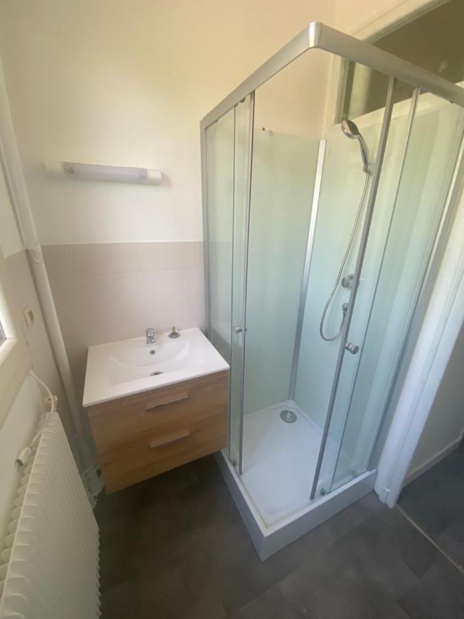 Le Billeron Apartment Saint-Amand-Mont-Rond Екстериор снимка