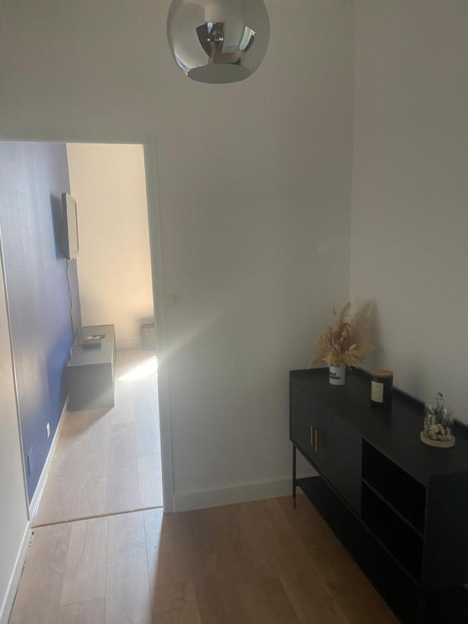 Le Billeron Apartment Saint-Amand-Mont-Rond Екстериор снимка