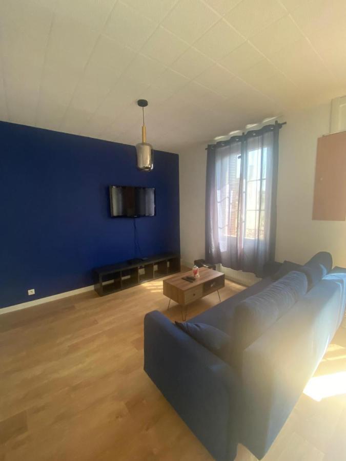 Le Billeron Apartment Saint-Amand-Mont-Rond Екстериор снимка